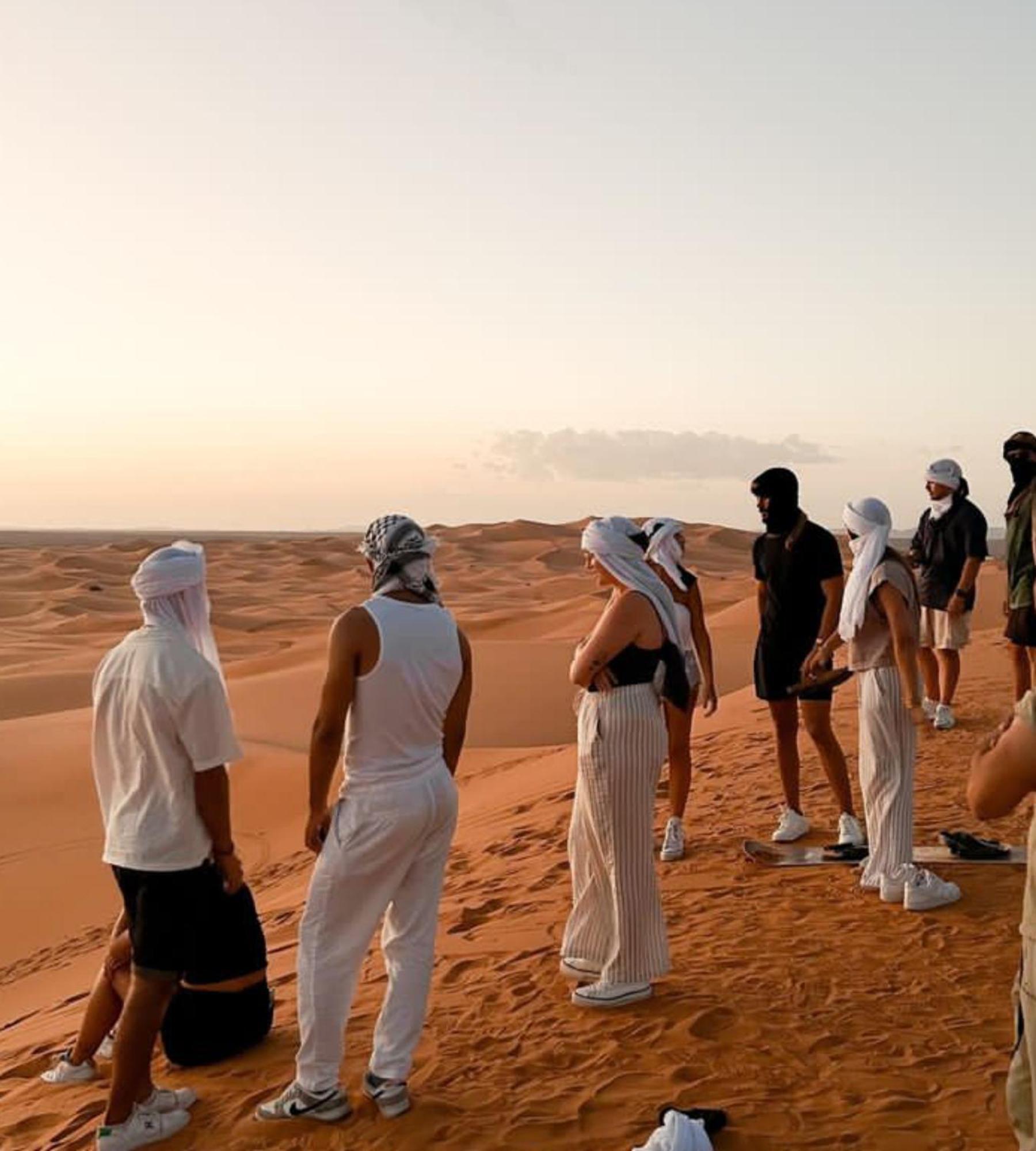 Merzouga Desert Campsite &Activities エクステリア 写真